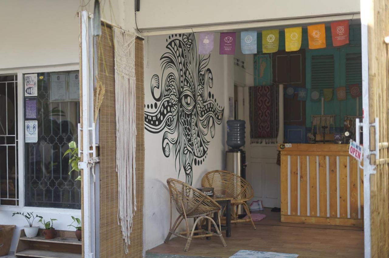 Oke Baik Hostel ยอกยาการ์ตา ภายนอก รูปภาพ