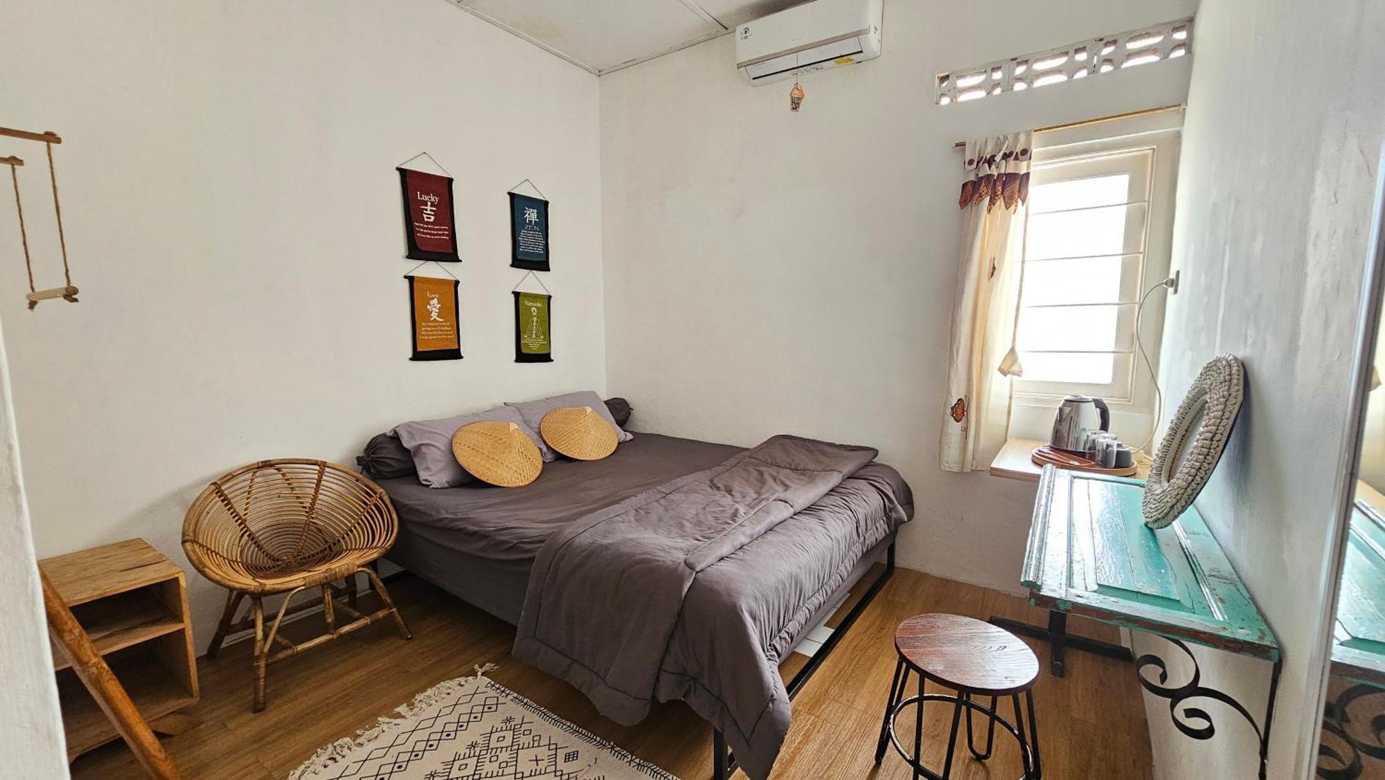 Oke Baik Hostel ยอกยาการ์ตา ภายนอก รูปภาพ